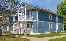 Horseshoe Valley Suites - The Aurora